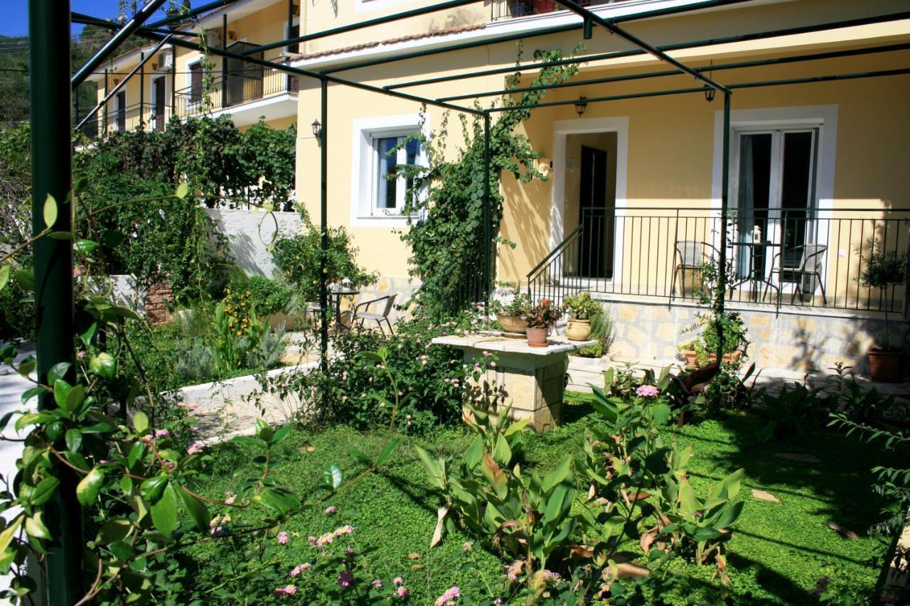 Fotini'S House Apartment Ipsos Exterior photo